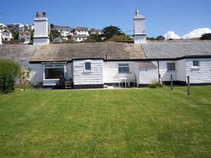 Self catering breaks at Old Coastguard Cottage in Downderry, Cornwall
