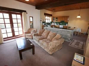 Self catering breaks at The Owl in Pelynt, Cornwall