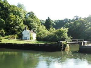 Self catering breaks at Pont Quay Cottage in Pont, Cornwall