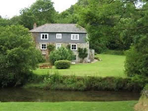 Self catering breaks at Mill House in St Veep, Cornwall