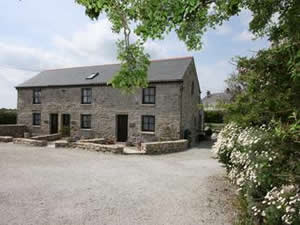 Self catering breaks at Tom Thumb in Mabe, Cornwall
