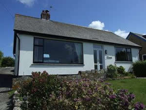 Self catering breaks at Kenora in Marazion, Cornwall