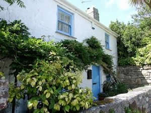 Self catering breaks at Fuchsia Cottage in Madron, Cornwall
