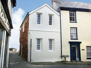 Self catering breaks at Valletort Cottage in Kingsand, Cornwall