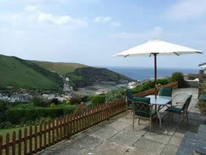 Self catering breaks at The Philcot in Port Isaac, Cornwall