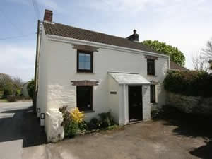 Self catering breaks at Patchwork Cottage in Gorran, Cornwall