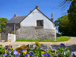 4 bedroom cottage in Helford, Cornwall