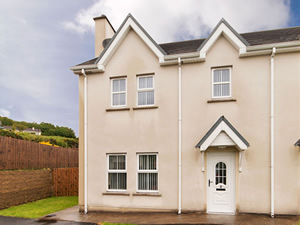 Self catering breaks at Carndonagh in Inishowen Peninsula, County Donegal