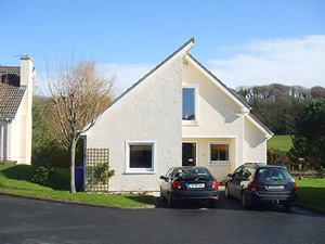 Self catering breaks at Dunmore East in Waterford Harbour, County Waterford