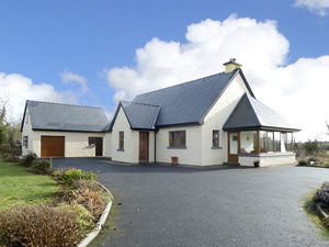 Self catering breaks at Ahascragh in Ballinasloe, County Galway