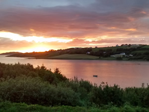 Self catering breaks at Glenties in Dungloe, County Donegal