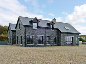 Self catering breaks at Killybegs in Donegal Bay, County Donegal