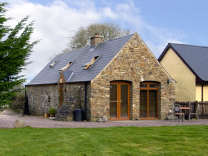 Self catering breaks at Millstreet in Blackwater Valley, County Cork