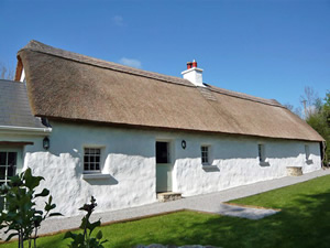 Self catering breaks at Mountrath in Slieve Bloom Mountains, County Laois