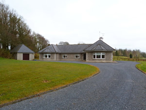 Self catering breaks at Dundrum in Galtee Mountains, County Tipperary