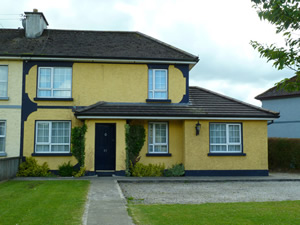 Self catering breaks at Oldcastle in Lough Crew, County Meath