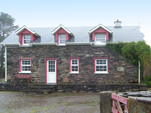 Self catering breaks at Lauragh in Beara Peninsula, County Kerry