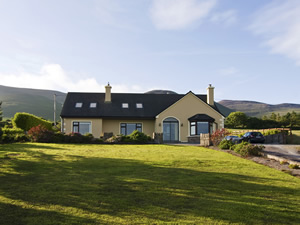 Self catering breaks at Inch in Dingle Peninsula, County Kerry