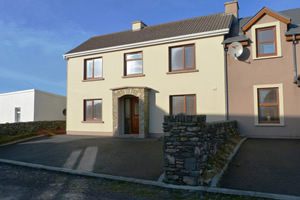 Self catering breaks at Ballydavid in Dingle Peninsula, County Kerry