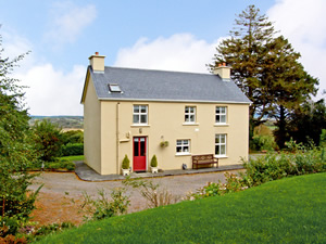 Self catering breaks at Beaufort in Gap of Dunloe, County Kerry