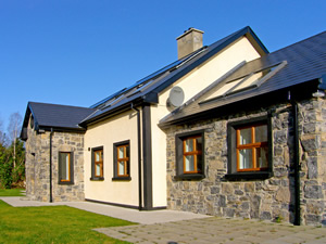 Self catering breaks at Ballyshannon in Donegal Bay, County Donegal