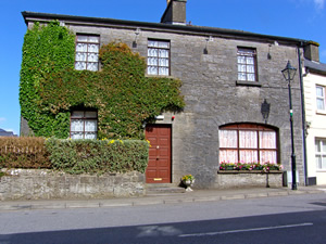 Self catering breaks at Clonbur in Joyce Country, County Galway