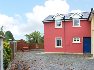 Self catering breaks at Ballyduff in Blackwater Valley, County Waterford