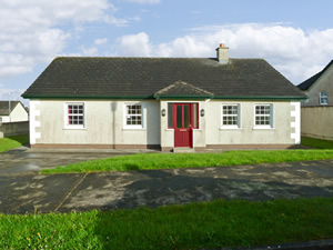 Self catering breaks at Enniscrone in Atlantic Coast, County Sligo