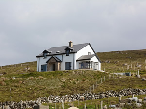 Self catering breaks at Bloody Foreland in Gweedore Bay, County Donegal