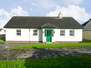 Self catering breaks at Enniscrone in Atlantic Coast, County Sligo