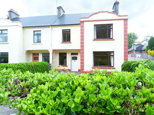 Self catering breaks at Galway City in Galway City, County Galway