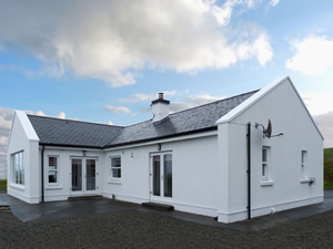 Self catering breaks at Louisburgh in Atlantic Coast, County Mayo