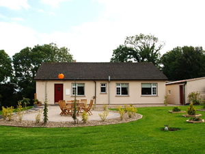 Self catering breaks at Cratloe in River Shannon, County Clare