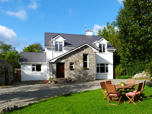 Self catering breaks at Cong in Lough Corrib, County Mayo