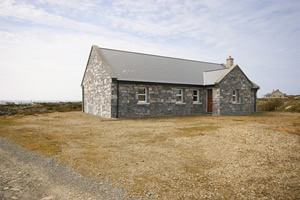 Self catering breaks at Roundstone in Connemara, County Galway