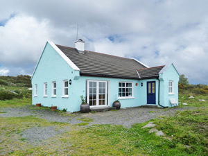Self catering breaks at Cashel in Galway Bay, County Galway
