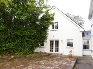 Self catering breaks at Tourmakeady in Lough Mask, County Mayo