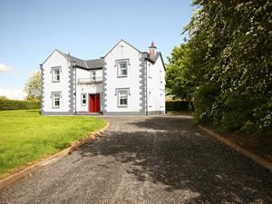 Self catering breaks at Birr in Birr, County Offaly
