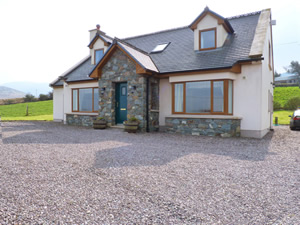 Self catering breaks at Beaufort in Lakes of Killarney, County Kerry