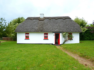 Self catering breaks at Puckane in Lough Derg, County Tipperary