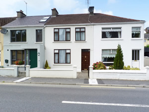 Self catering breaks at Drumshanbo in Carrick-on-Shannon, County Leitrim