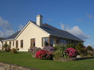 Self catering breaks at Cleggan in Connemara, County Galway