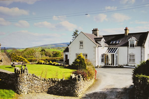 Self catering breaks at Newtownstewart in Sperrin Mountains, County Tyrone