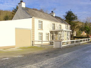 Self catering breaks at Glenties in Glenties, County Donegal