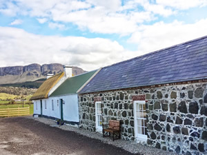 Self catering breaks at Limavady in Lough Foyle, County Derry