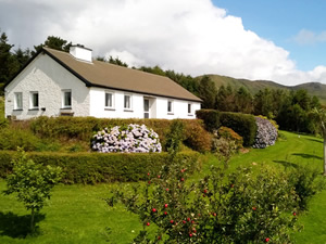 Self catering breaks at Eyeries in Beara Peninsula, County Cork