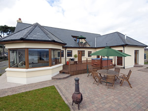 Self catering breaks at Omeath in Carlingford Lough, County Louth