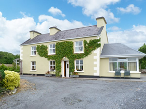 Self catering breaks at Cornamona in Connemara, County Galway