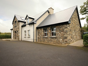 Self catering breaks at Glin in Shannon Estuary, County Limerick