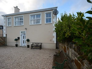 Self catering breaks at Moville in Inishowen Peninsula, County Donegal